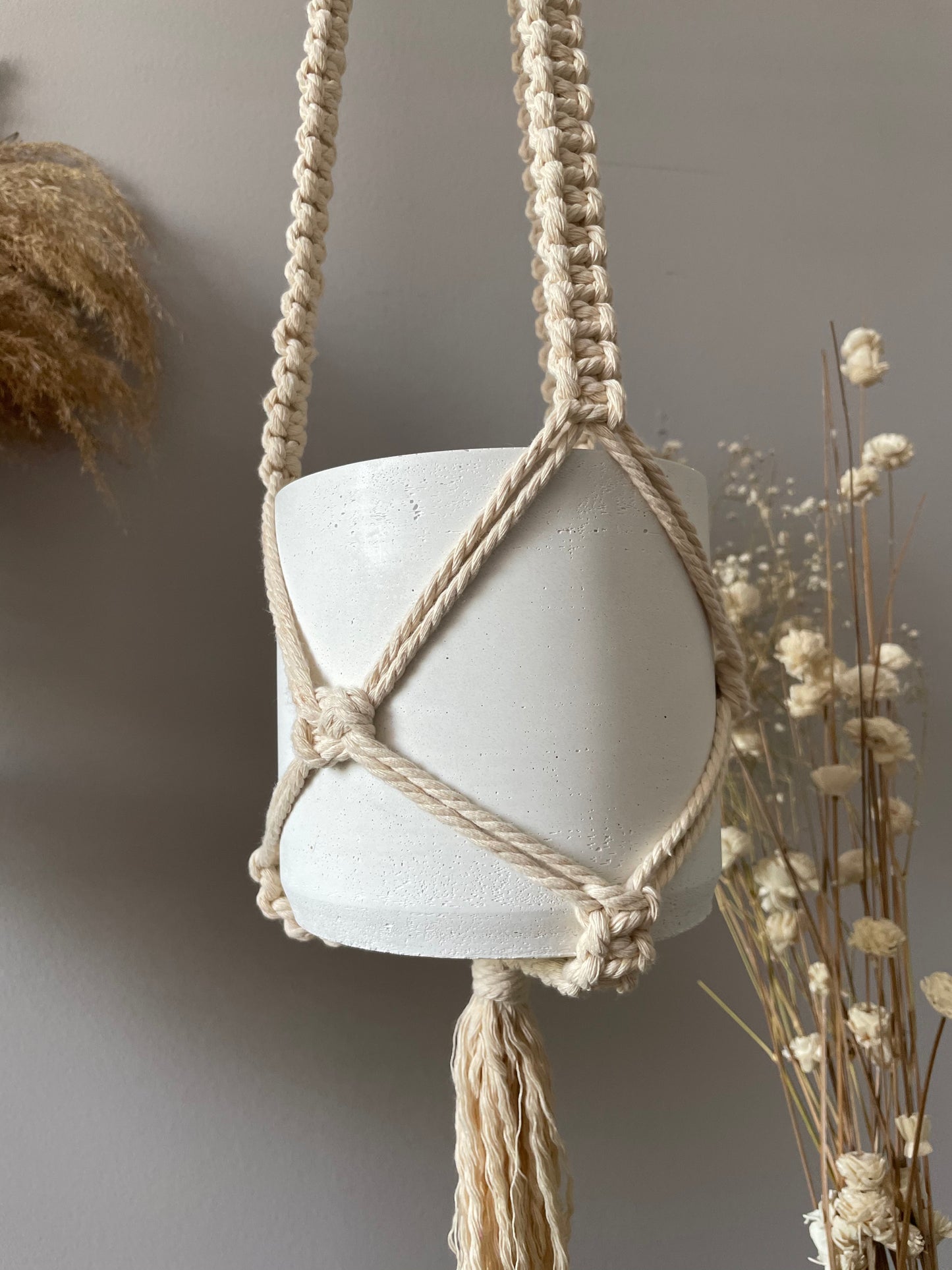 Macrame V - The Josephine Knot