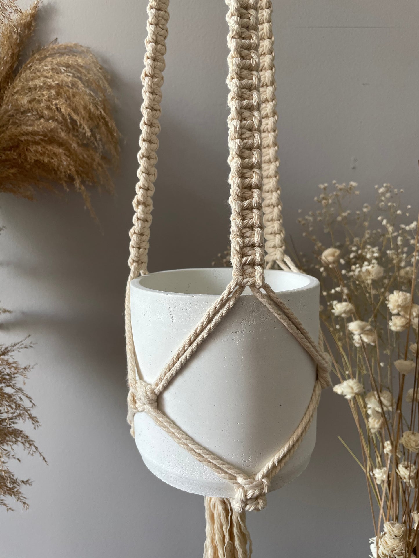 Macrame V - The Josephine Knot